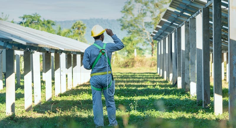 太陽光発電の設置後にかかる費用について