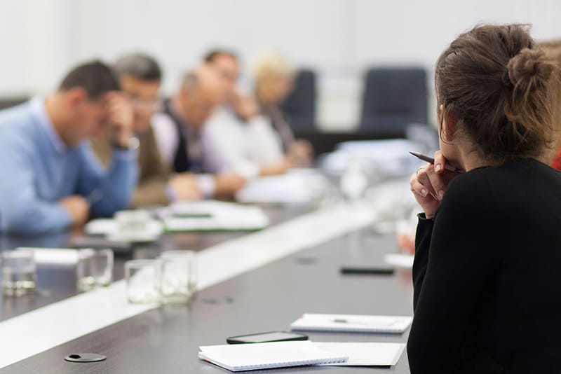 脱炭素経営を行う企業側のデメリット