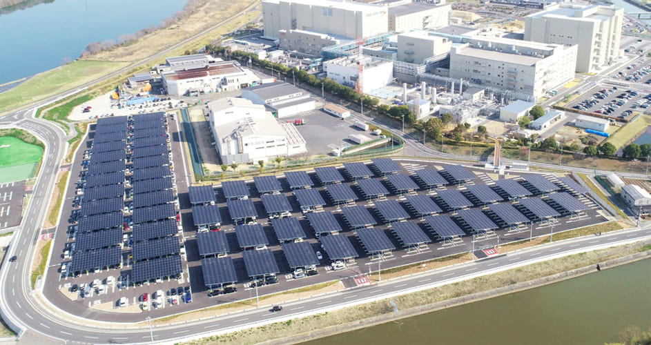 カーポート型太陽光発電システム導入企業の事例